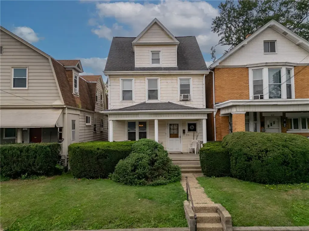 515 Maplewood Avenue , Ambridge