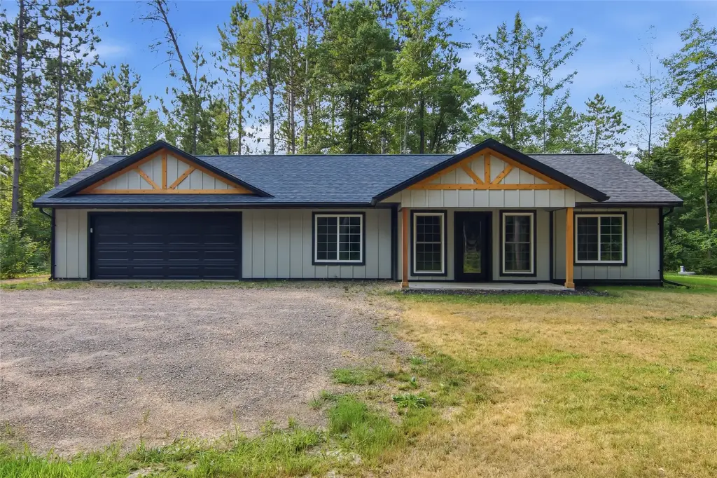 7623n County Highway Cc, Hayward