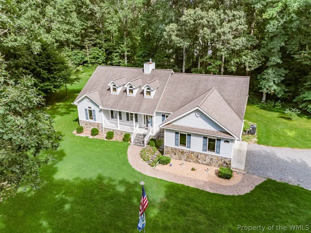 531 Harmony Hills Circle, Heathsville