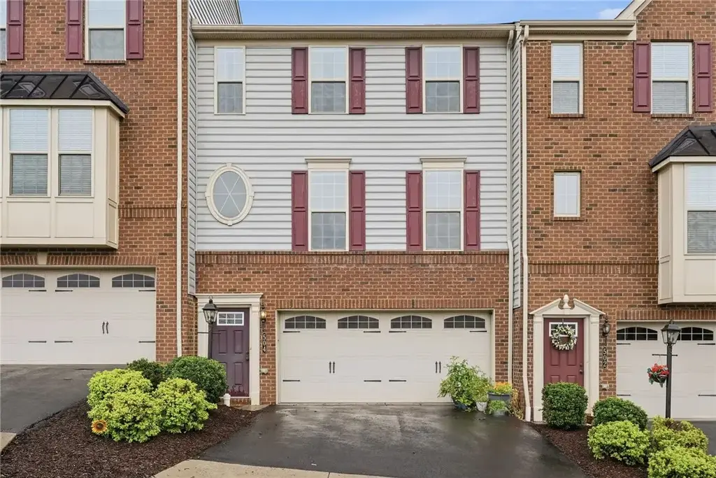 504 Aprilmae Way, Ross
