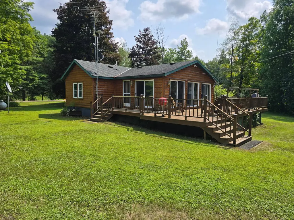 N2814 Doemel Ct, White Lake
