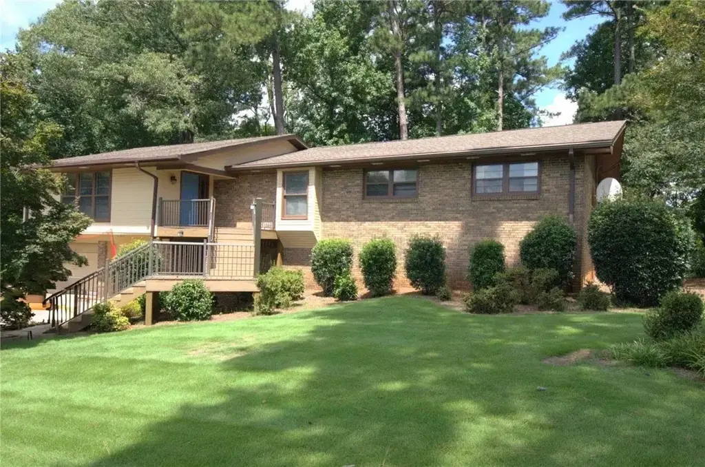 1001 Cumberland Dr, Auburn
