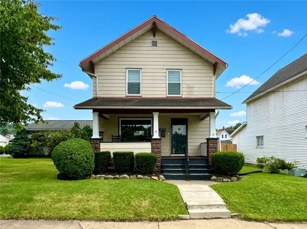 1028 Dewey Avenue , New Castle