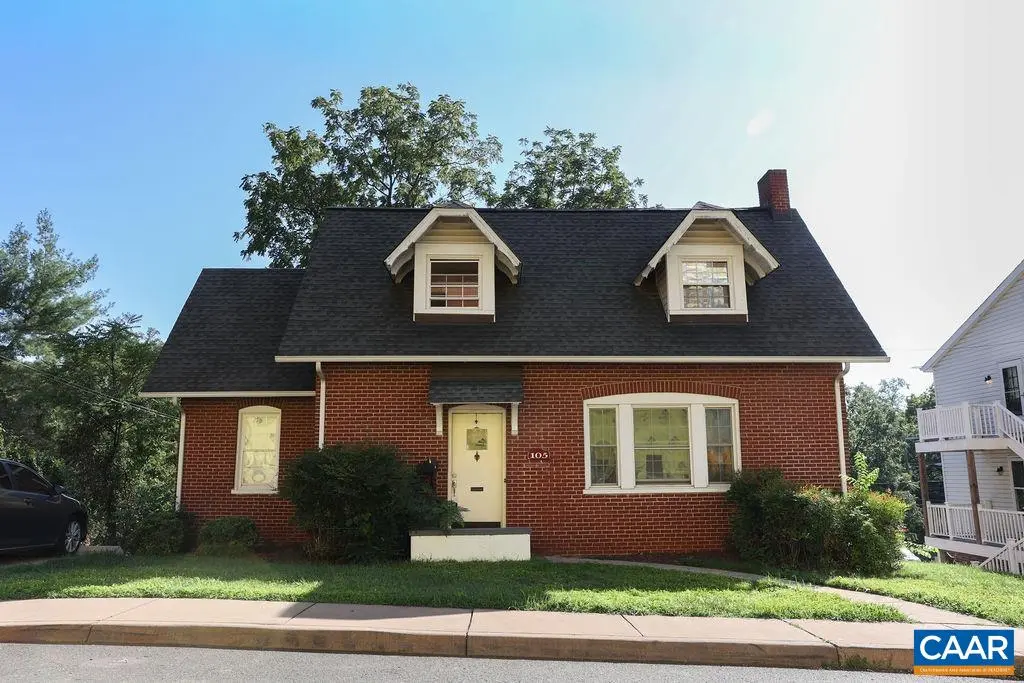 105 Washington Ave, Charlottesville