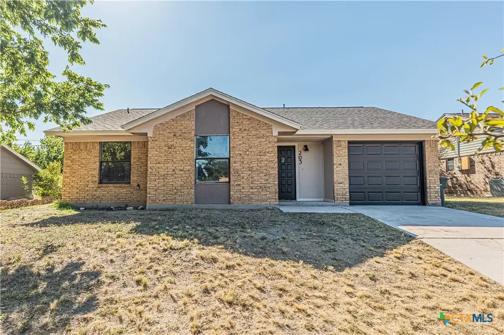 203 Blanket Drive, Copperas Cove