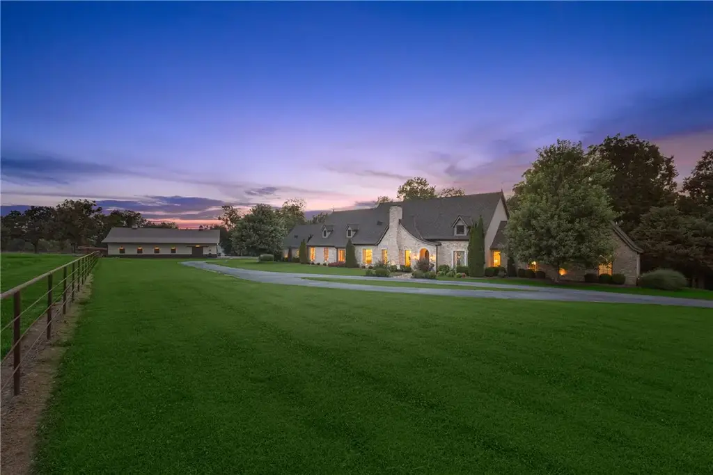 9515 (5ac) Nomad Road, Bentonville