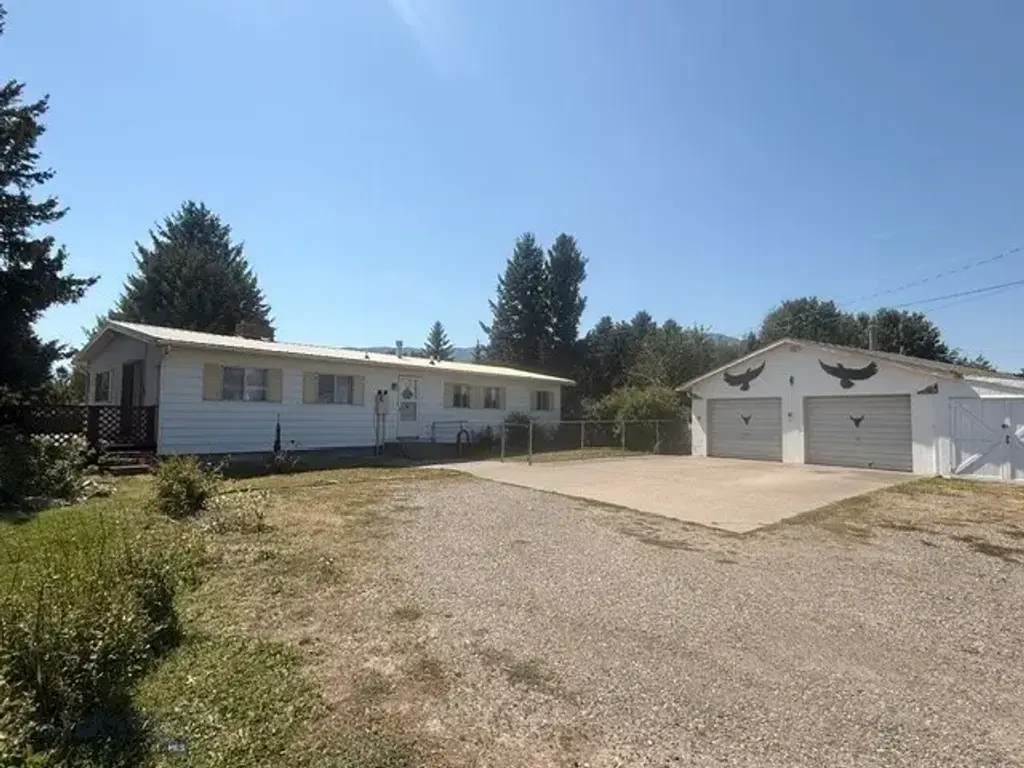 53 Billman Lane, Livingston