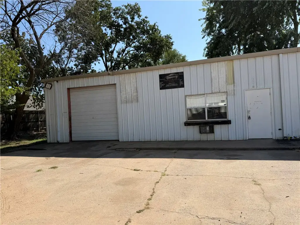 742 B Don Tyson, Springdale