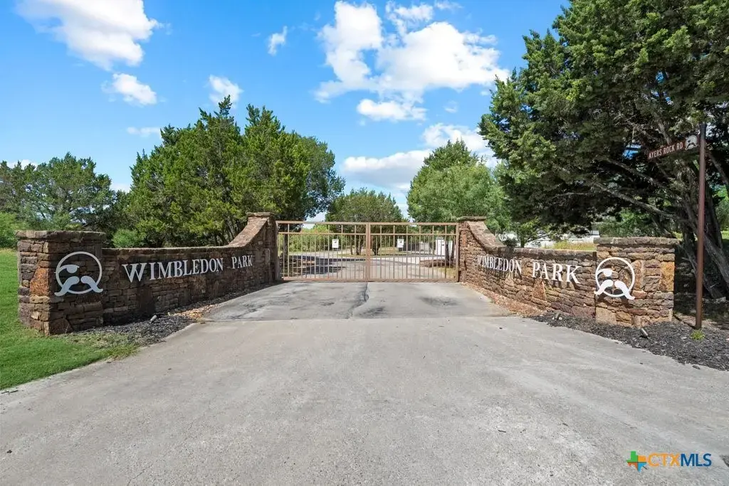 831 Ayers Rock Road, New Braunfels