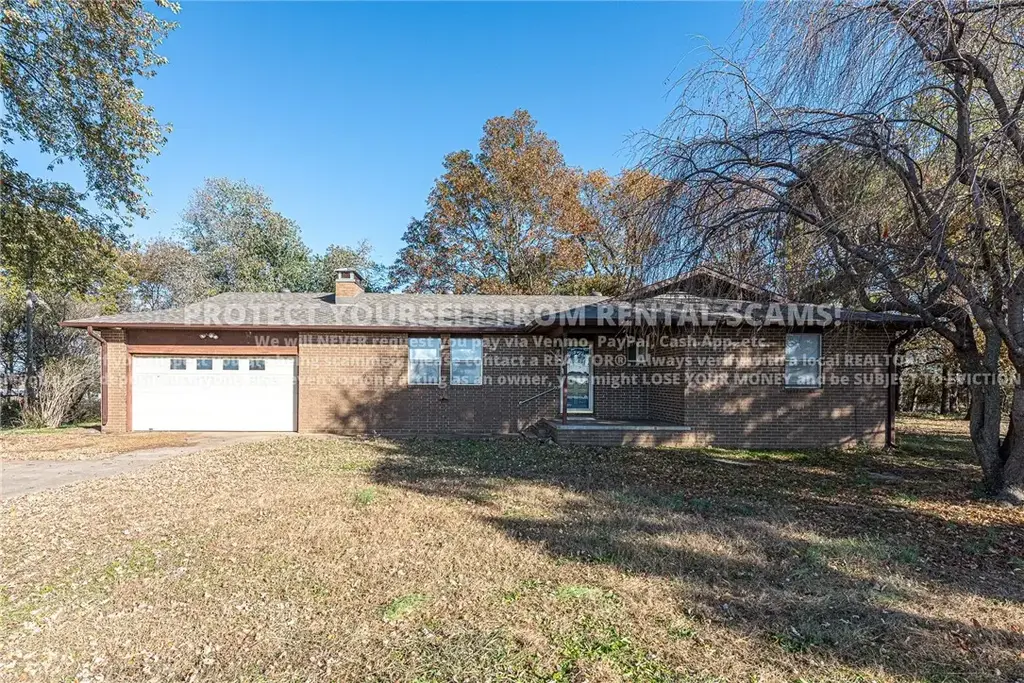 1265 Highway 45, Fayetteville