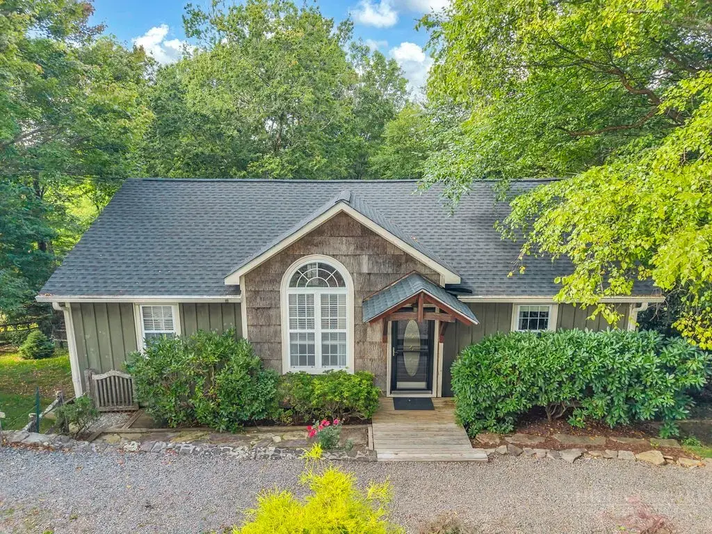 270 Grovers Knob, Blowing Rock