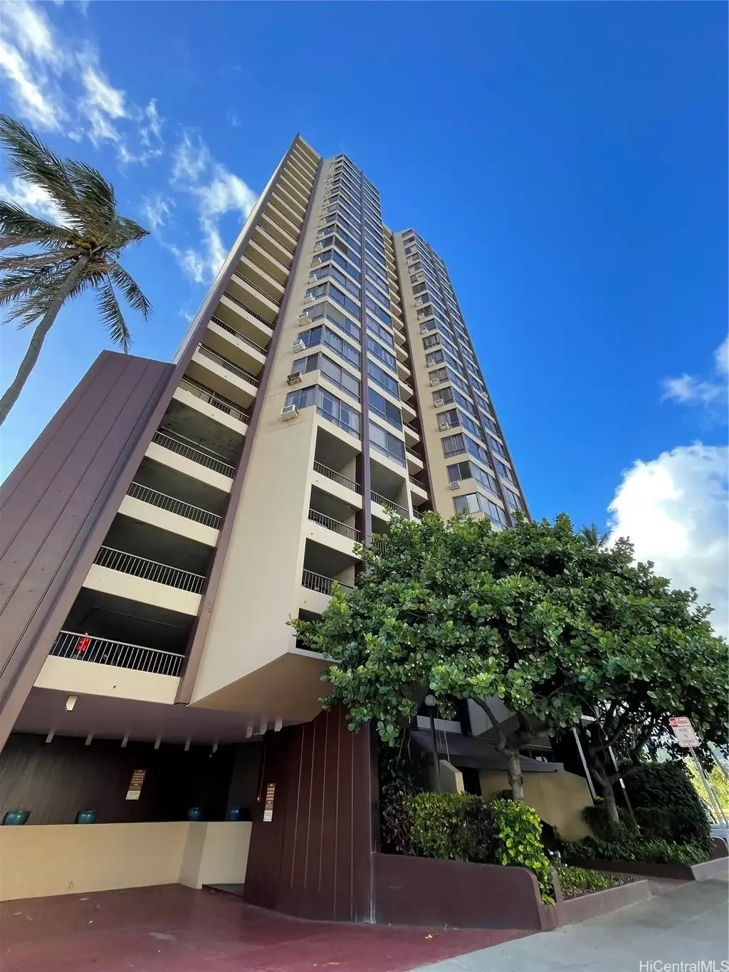 320 Liliuokalani Avenue # 2004, Honolulu