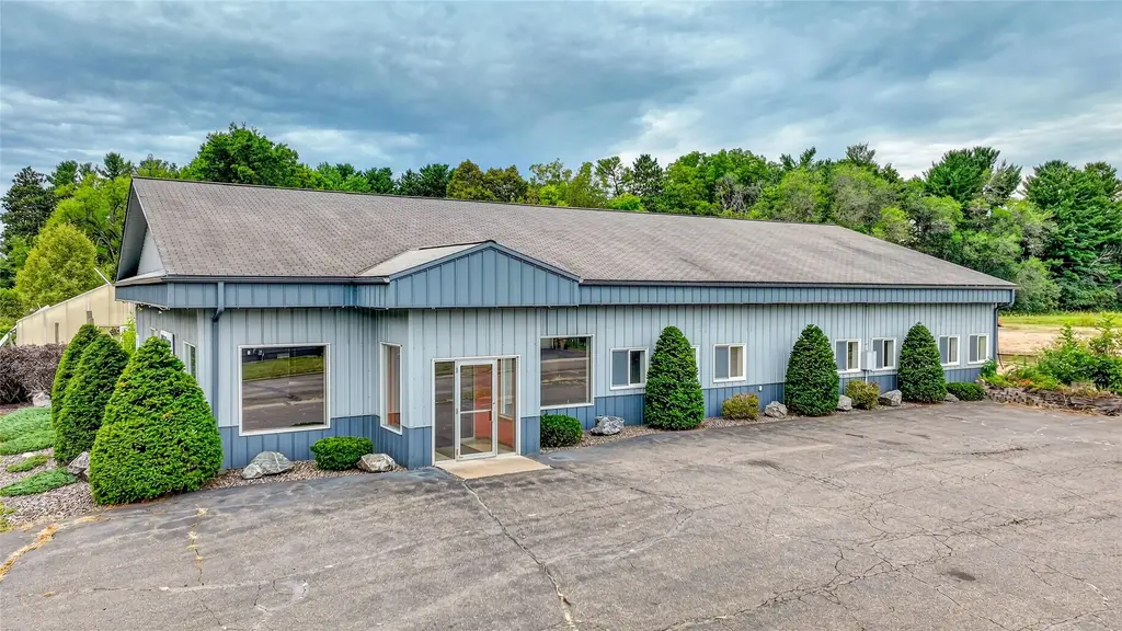 1210 Mansfield Street, Chippewa Falls