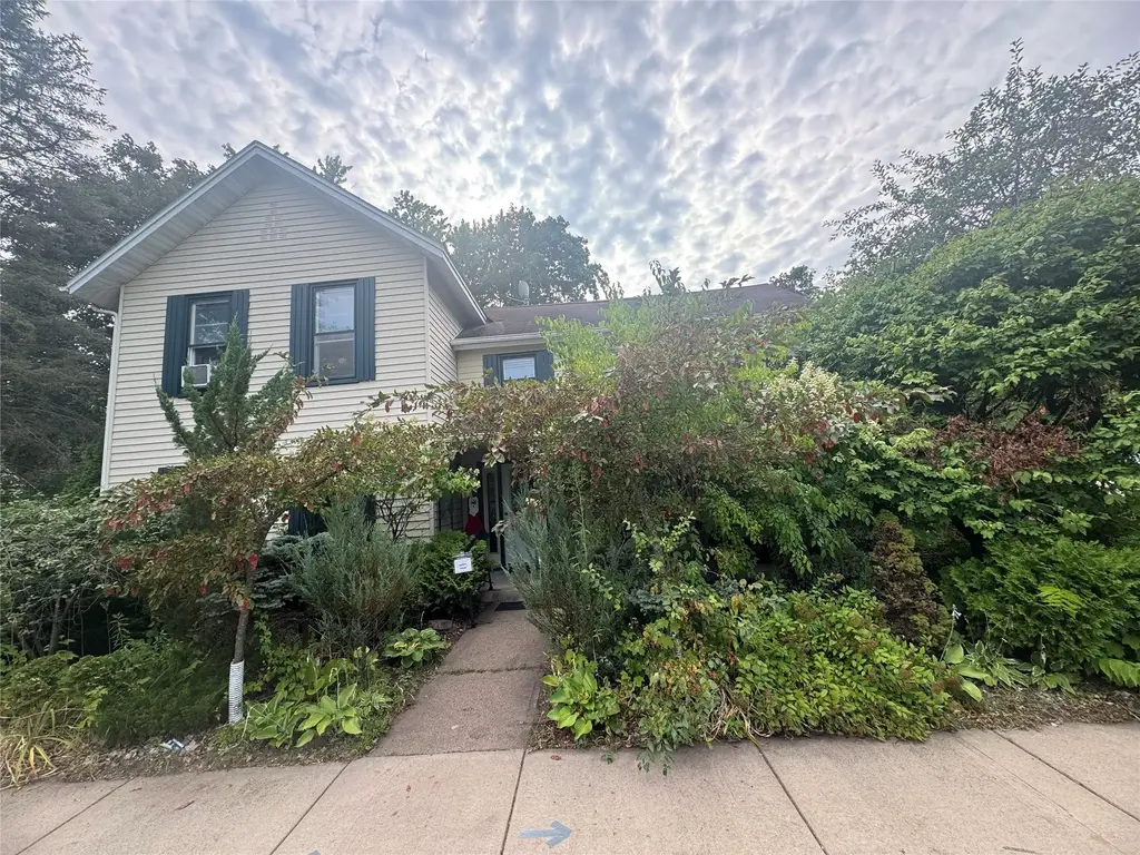 722 Superior Street, Chippewa Falls
