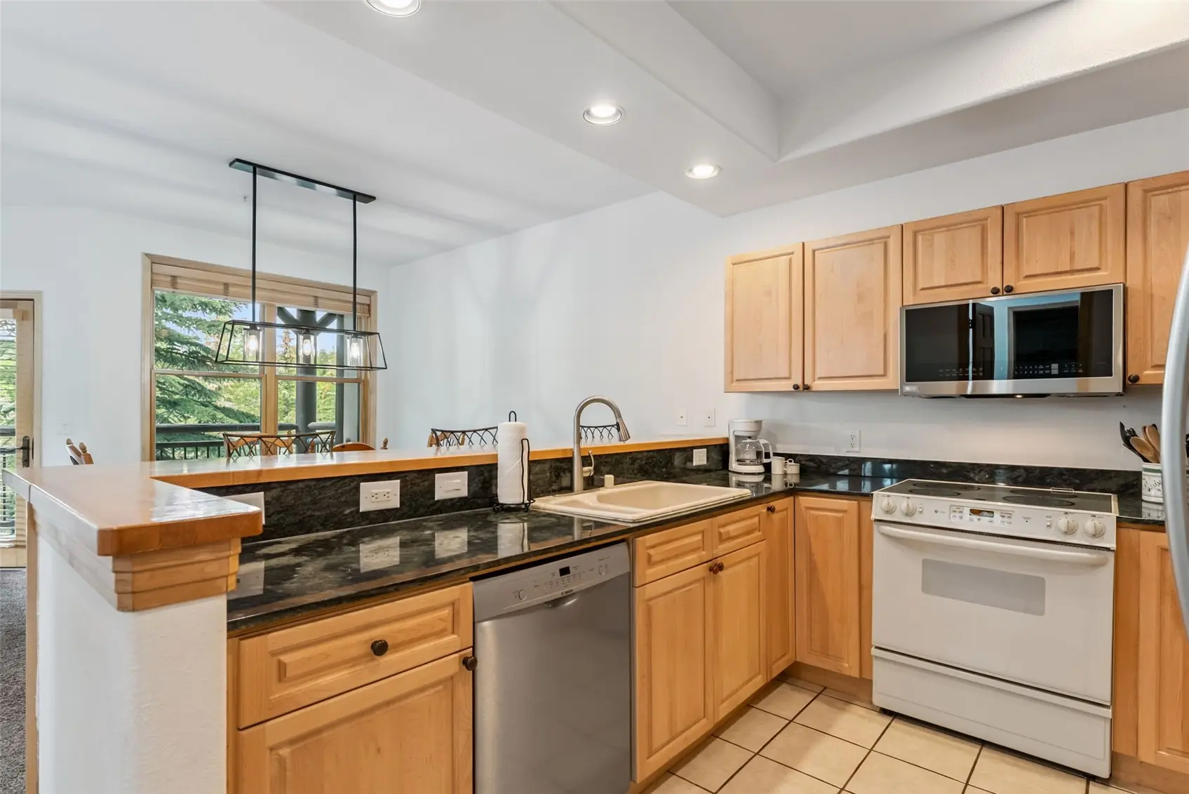 33 Broken Lance Drive 206s, Breckenridge