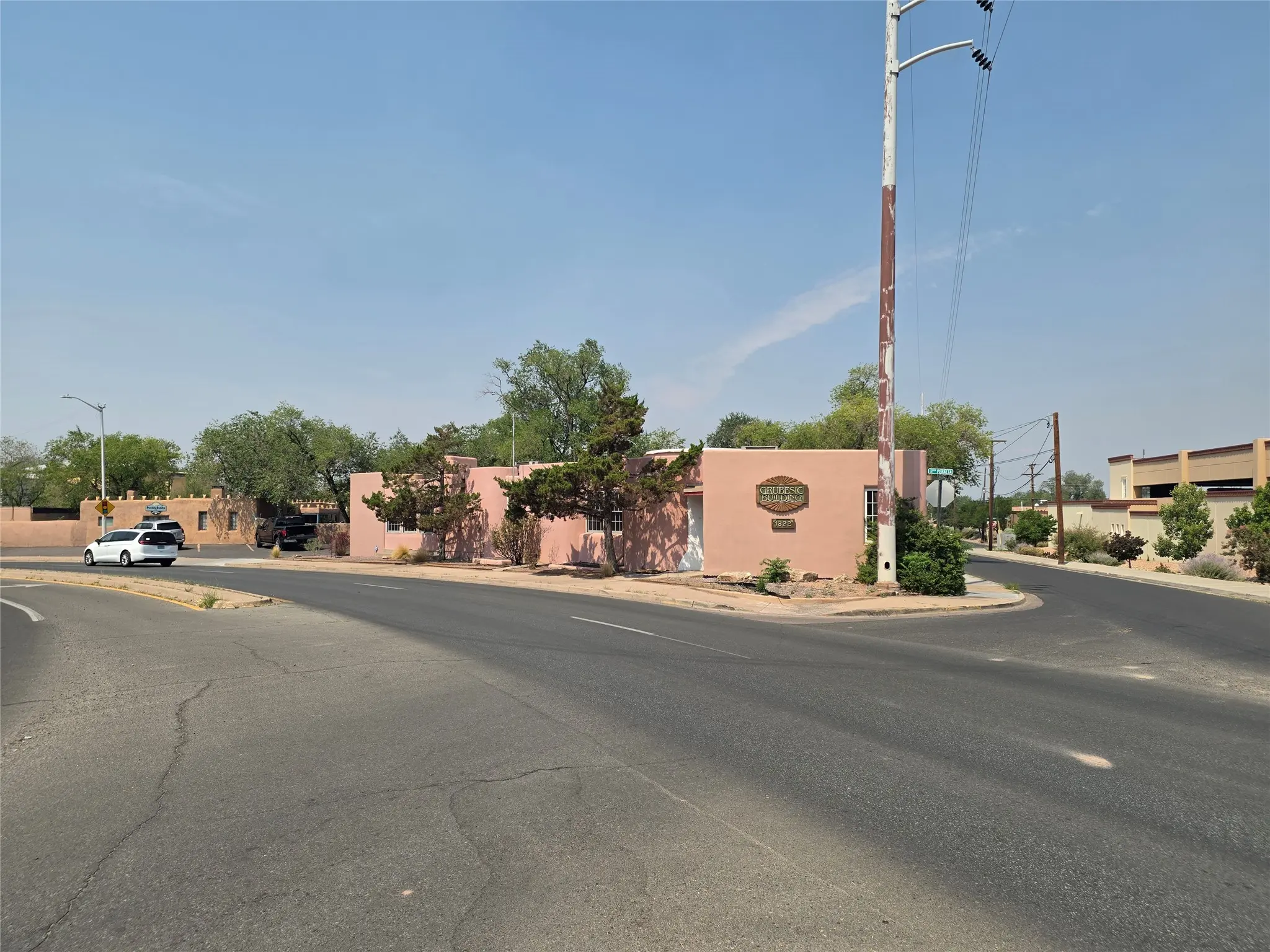 1322 Paseo De Peralta, Santa Fe