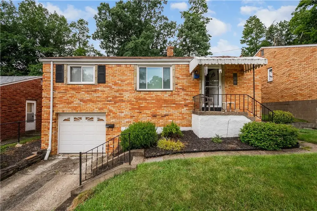 654 Perrilyn Street , Brookline