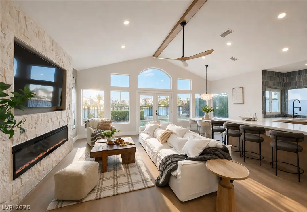 2972 Sun Lake Drive, Las Vegas