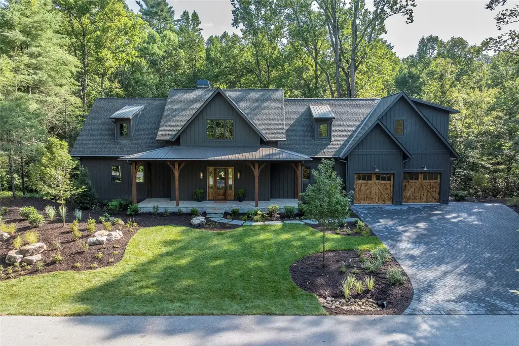 55 Settlers Cove, Brevard