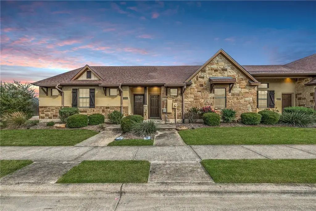 3350 General Parkway, College Station
