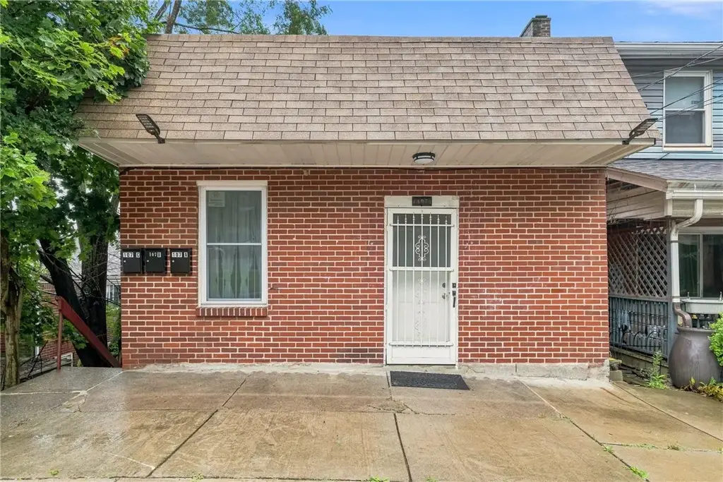 107 Overbrook Boulevard , Carrick