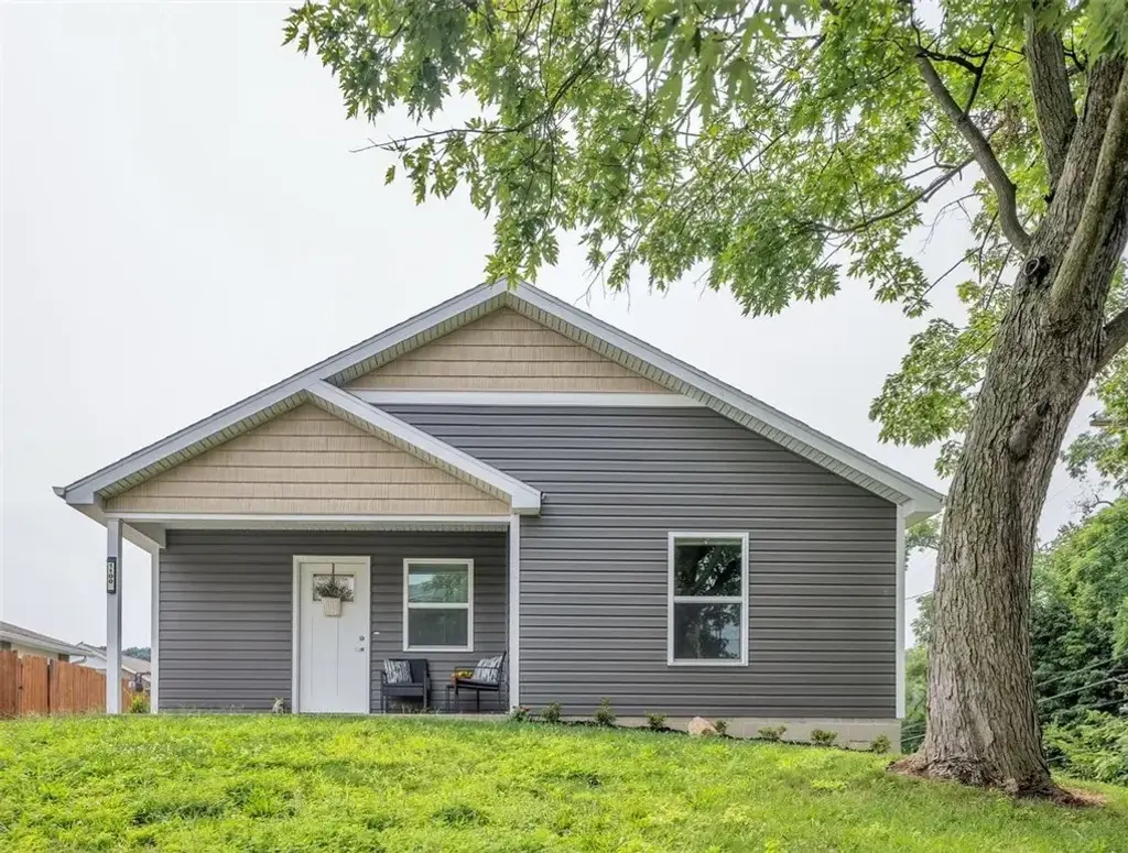 1100 8th Avenue , New Brighton
