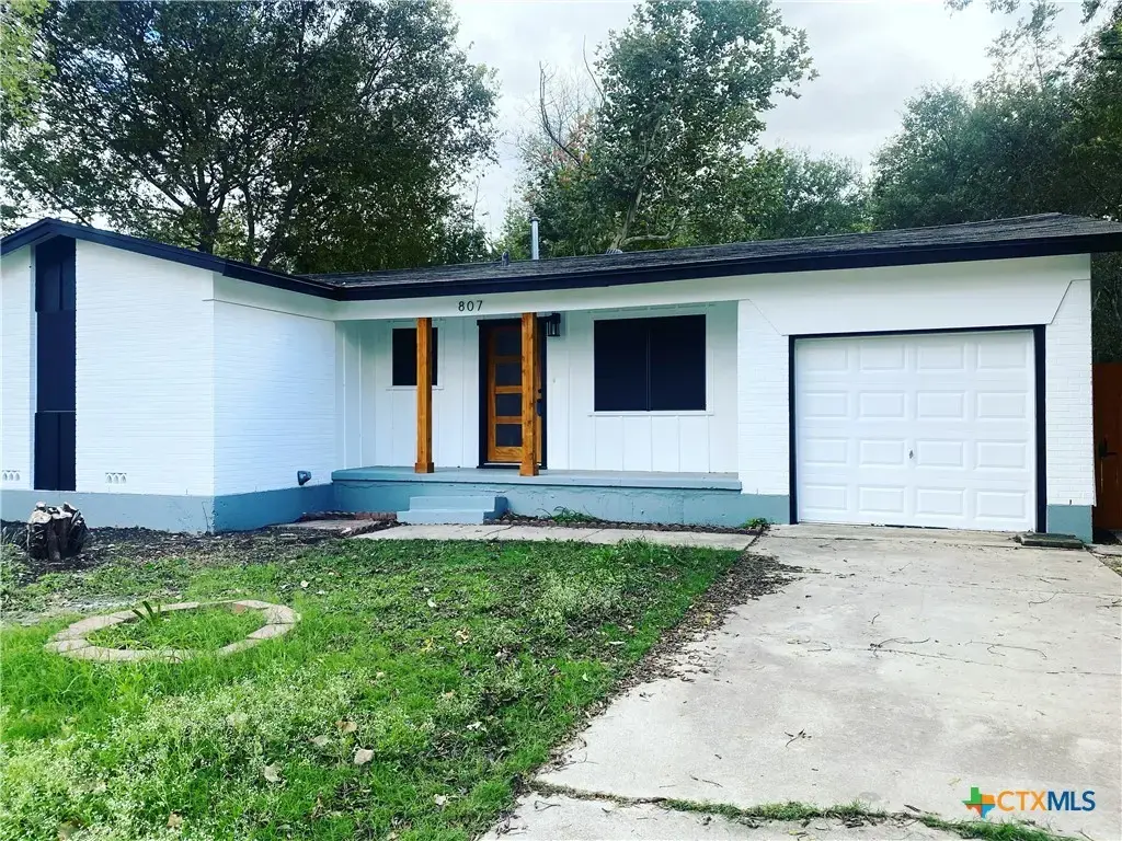 807 Sandy Court, Copperas Cove