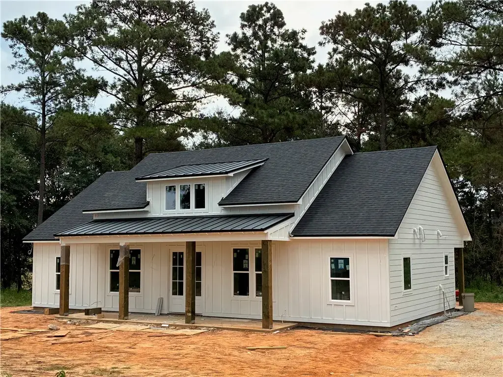 460 Hayes Mill, Notasulga