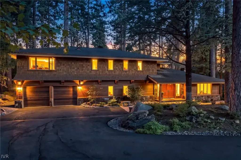 656 14th Green Dr, Incline Village