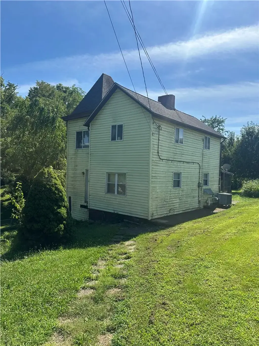 10 Step Street , East Bethlehem