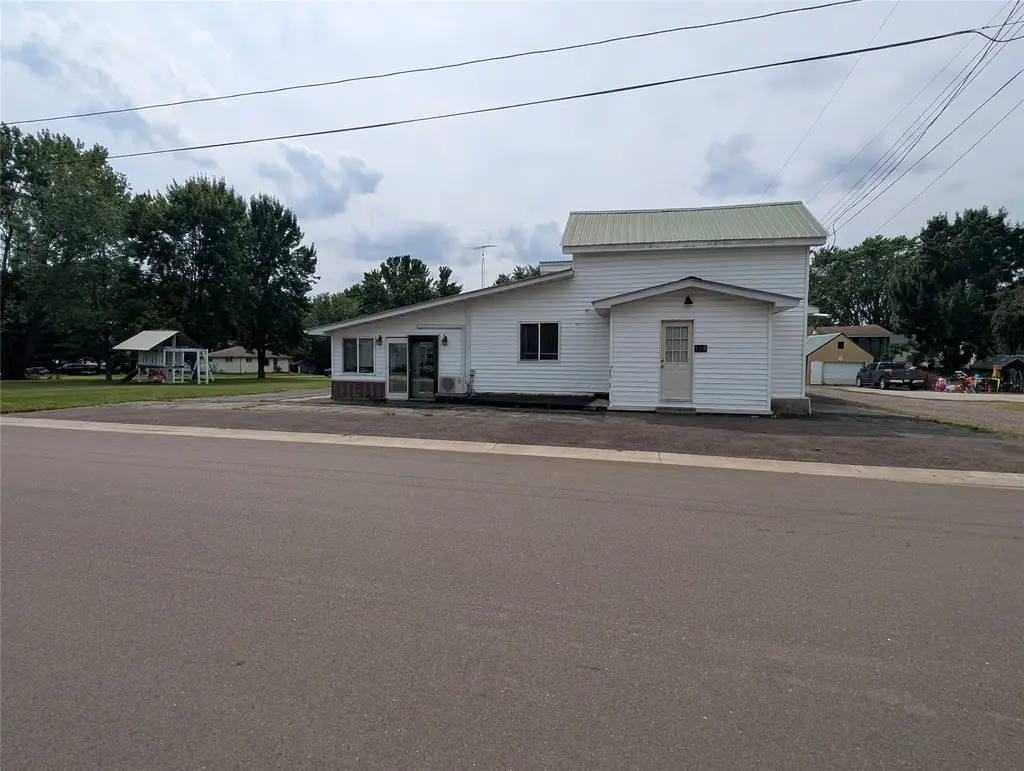 119 S Spruce Street, New Auburn