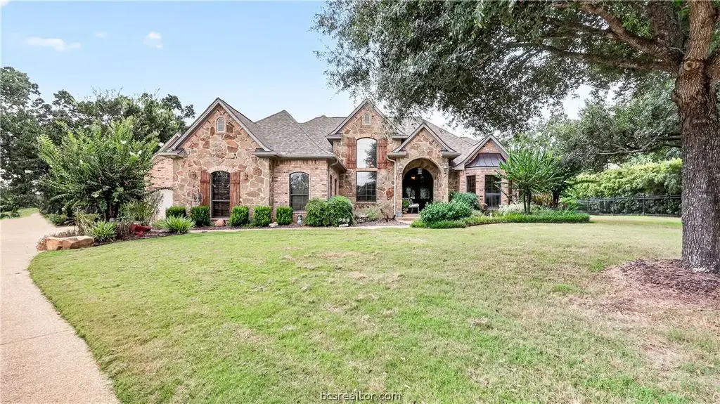 2923 Chaco Canyon Drive, College Station