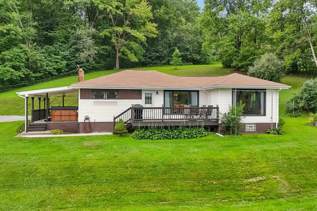 2881 State Rte 30, Green