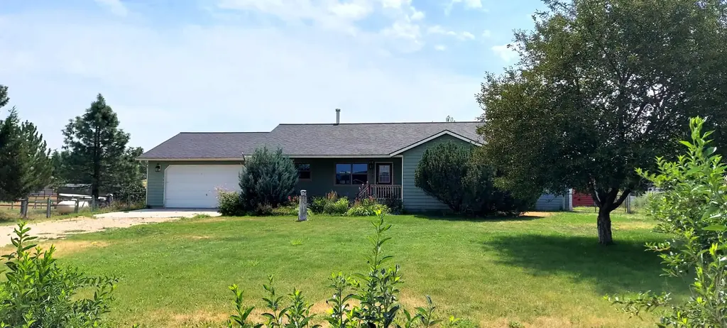 723 Rising Sun Lane, Stevensville