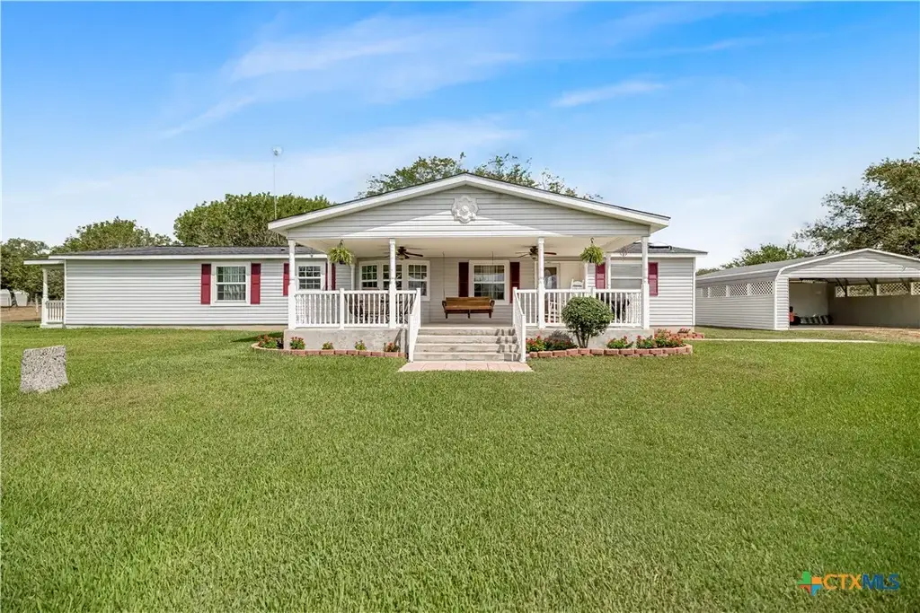 482 Hiller Road, Cuero