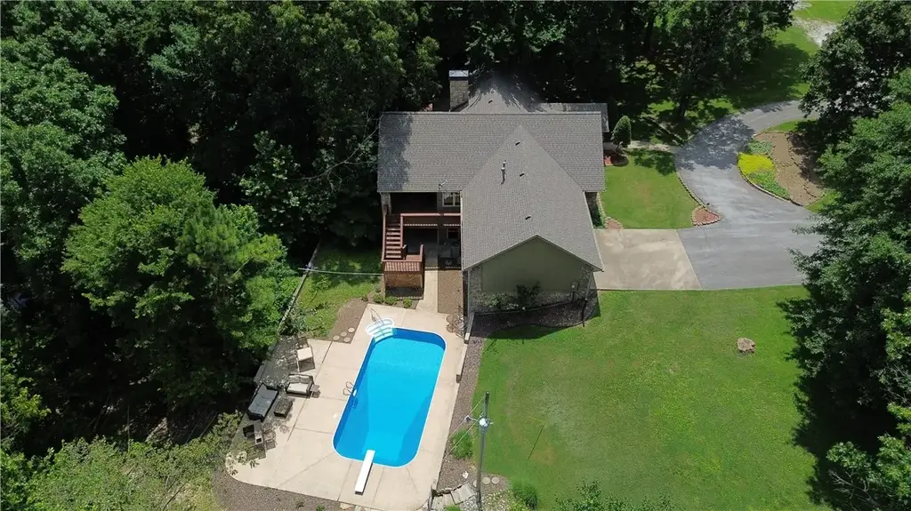 17341 W Highway 102, Decatur