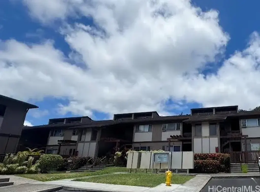 98-621 Kilinoe Street # 4e2, Aiea