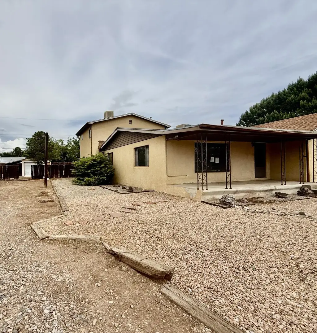 1353 San Lorenzo Avenue Nw, Albuquerque