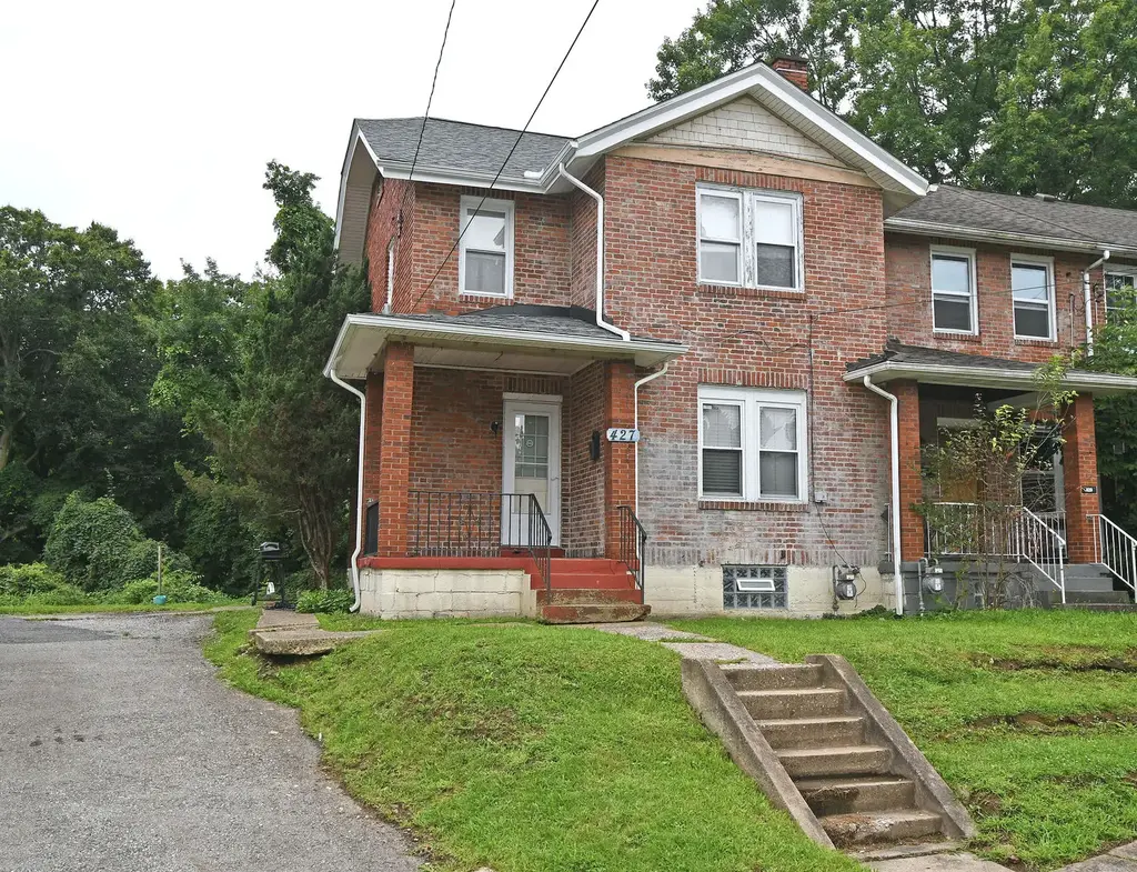 427 Ohio Avenue, Clairton