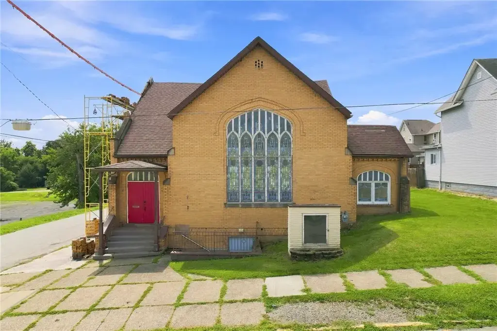 739 Prospect Street , Brackenridge