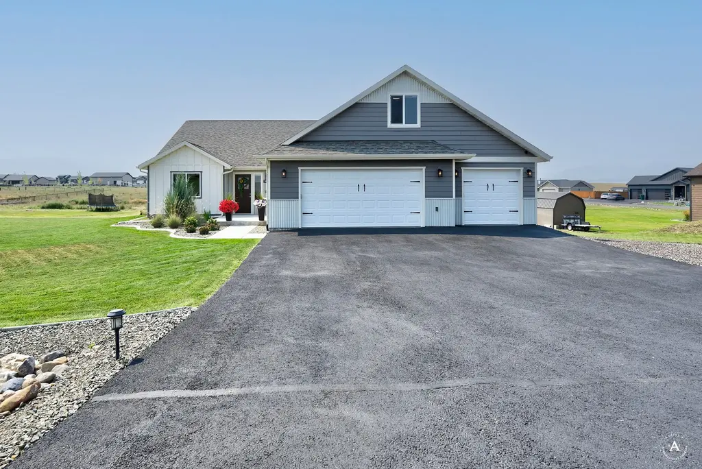 4245 Berkshire Road, East Helena