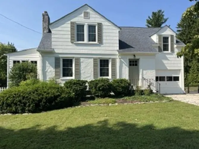 102 Taylor St, Staunton