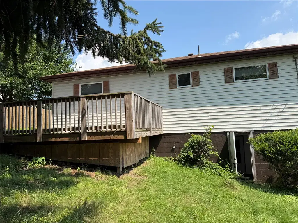 111 Adams Street , Monongahela