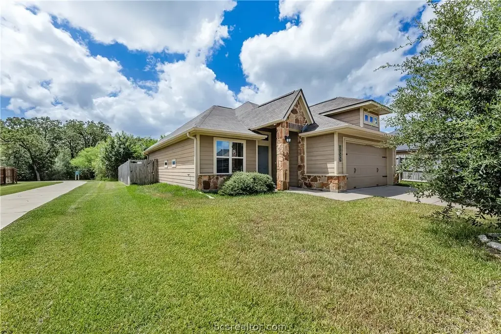 2029 Jester Trail, Bryan