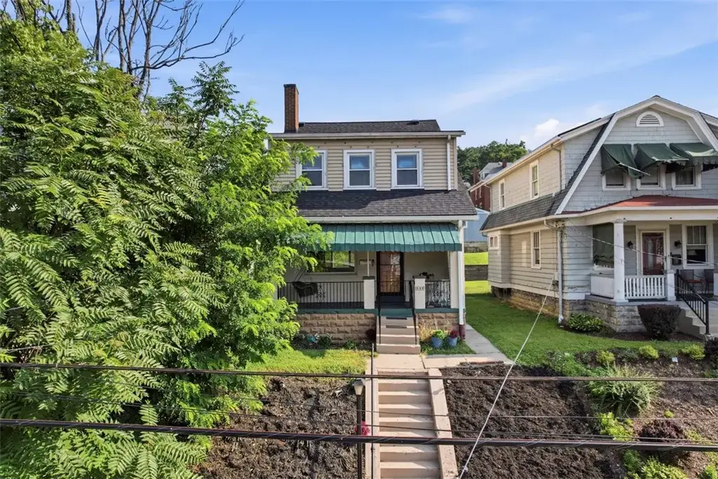 688 Orchard Avenue , Bellevue