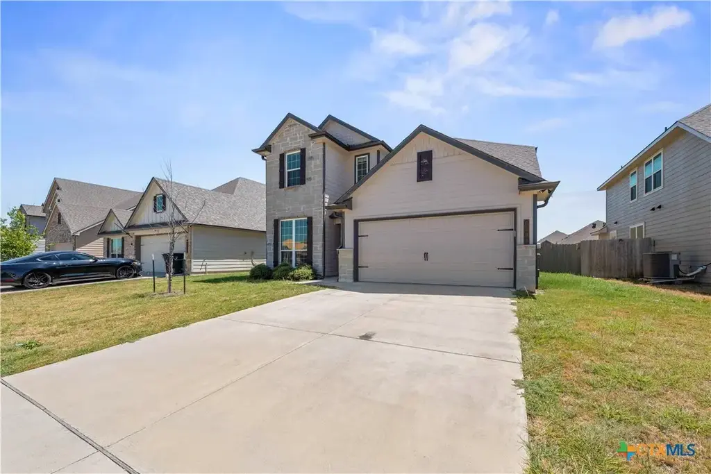 6204 Golden Gate Drive, Killeen