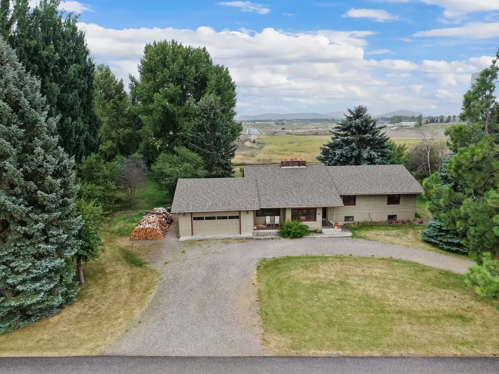 124 Ponderosa Lane, Kalispell