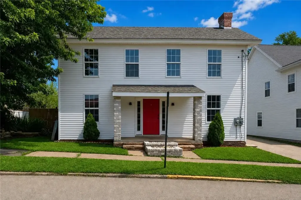 410 Wayne Street , Roscoe