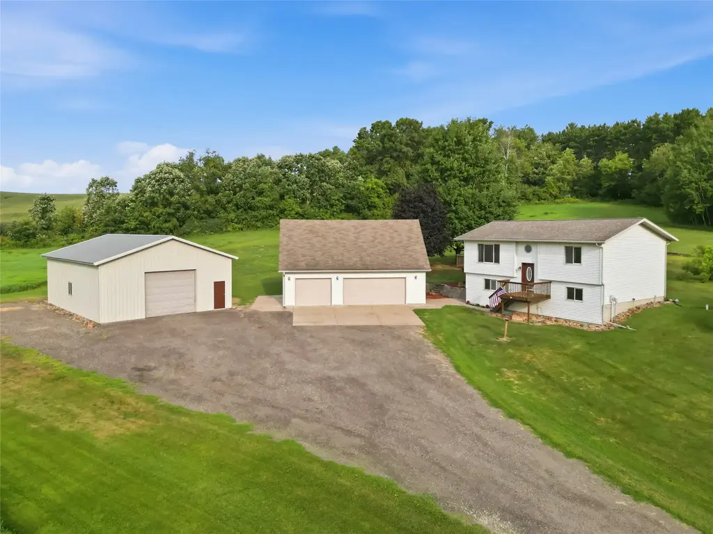 9650 Us Highway 53, Fall Creek