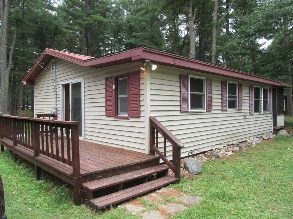 1144 Lullaby Ln, St Germain